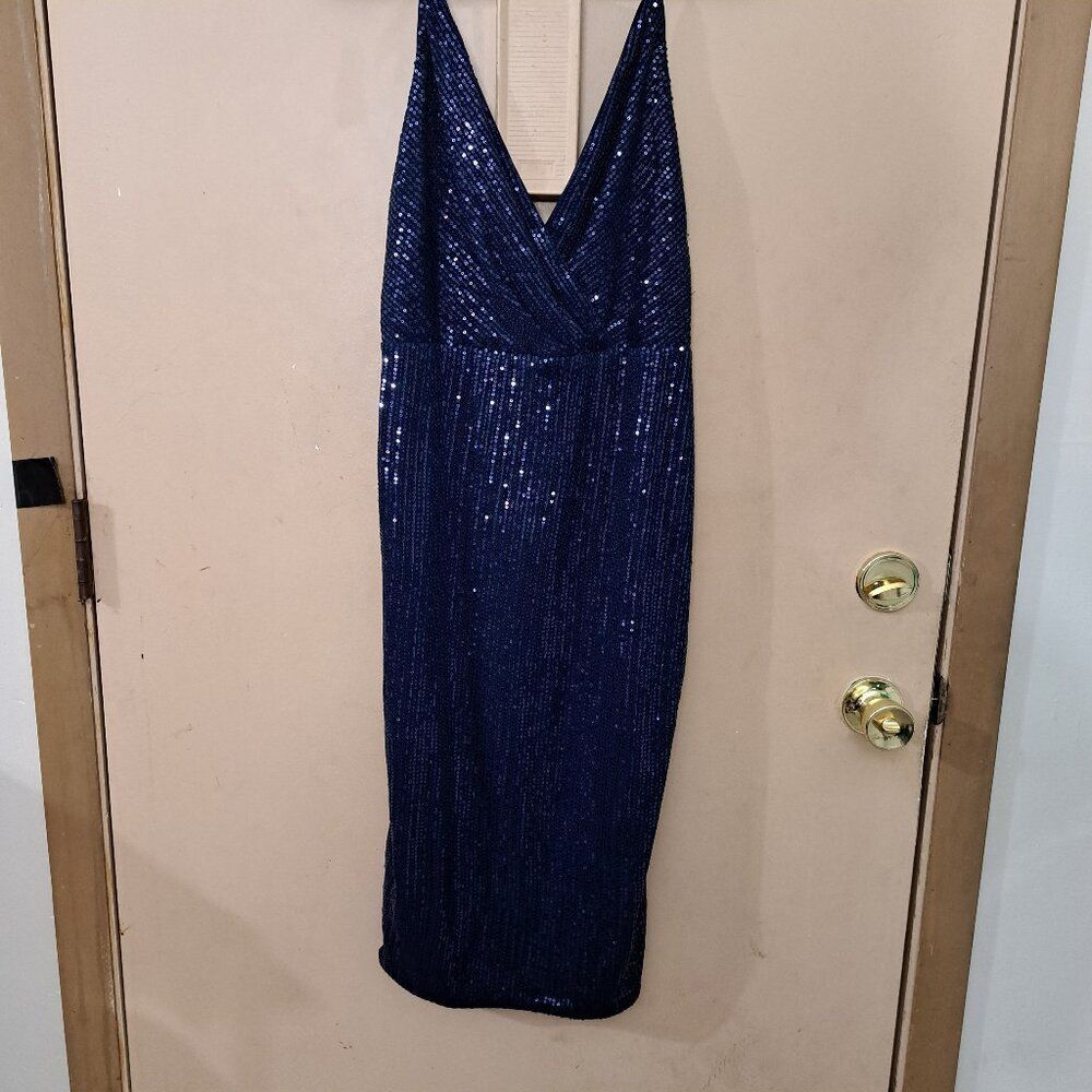 Shein Blue Sequined Backless, V Neck Completely Lined Sheath Dress Size M